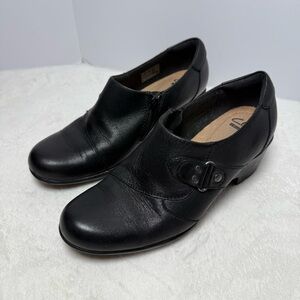 Clarks Women's Size 6.5 Black Leather 2" Heel Side Zip Ankle Boots Shoes Booties
